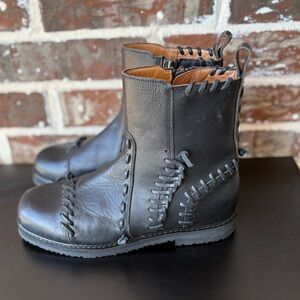 Maison Martin Margiela Black Leather Whipstitch Trim Ankle Boots Size 37